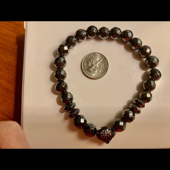 HEMATITE Beads Bracelet Green Eyed Cougar - Picture 7 of 13